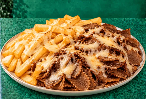 Doner Meat and Cheese with Chips