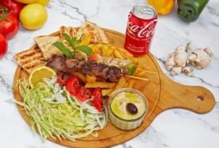 Kalamaki mix 1 chicken, 1 lamb portion chips and drink